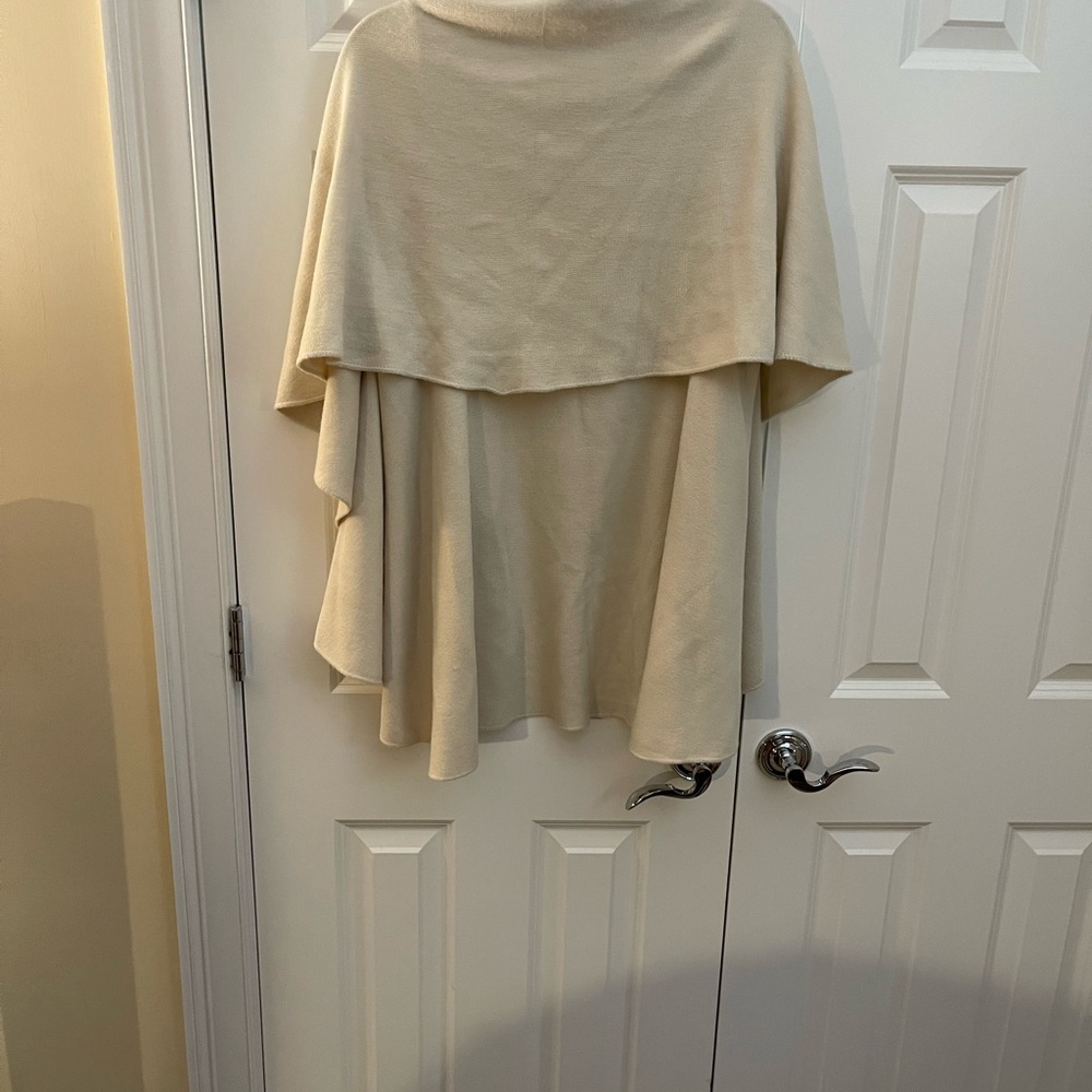 Drape Vest One Size - Picture 3 of 3